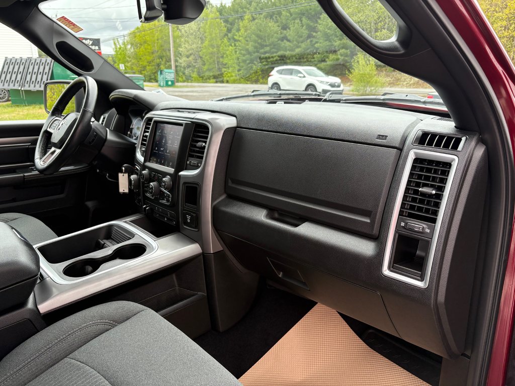 2021 Ram 1500 Classic Warlock - 4x4, sunroof, power and heated seats in COLDBROOK, Nova Scotia - 27 - w1024h768px