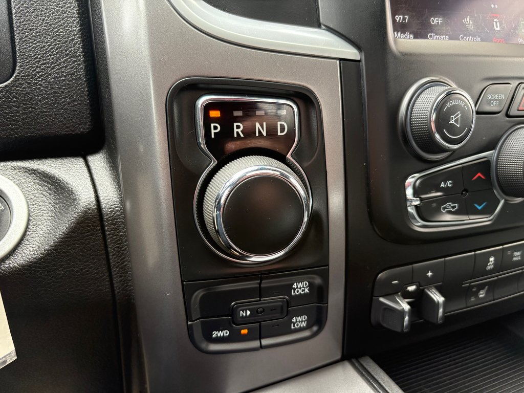 2021 Ram 1500 Classic Warlock - 4x4, sunroof, power and heated seats in COLDBROOK, Nova Scotia - 13 - w1024h768px