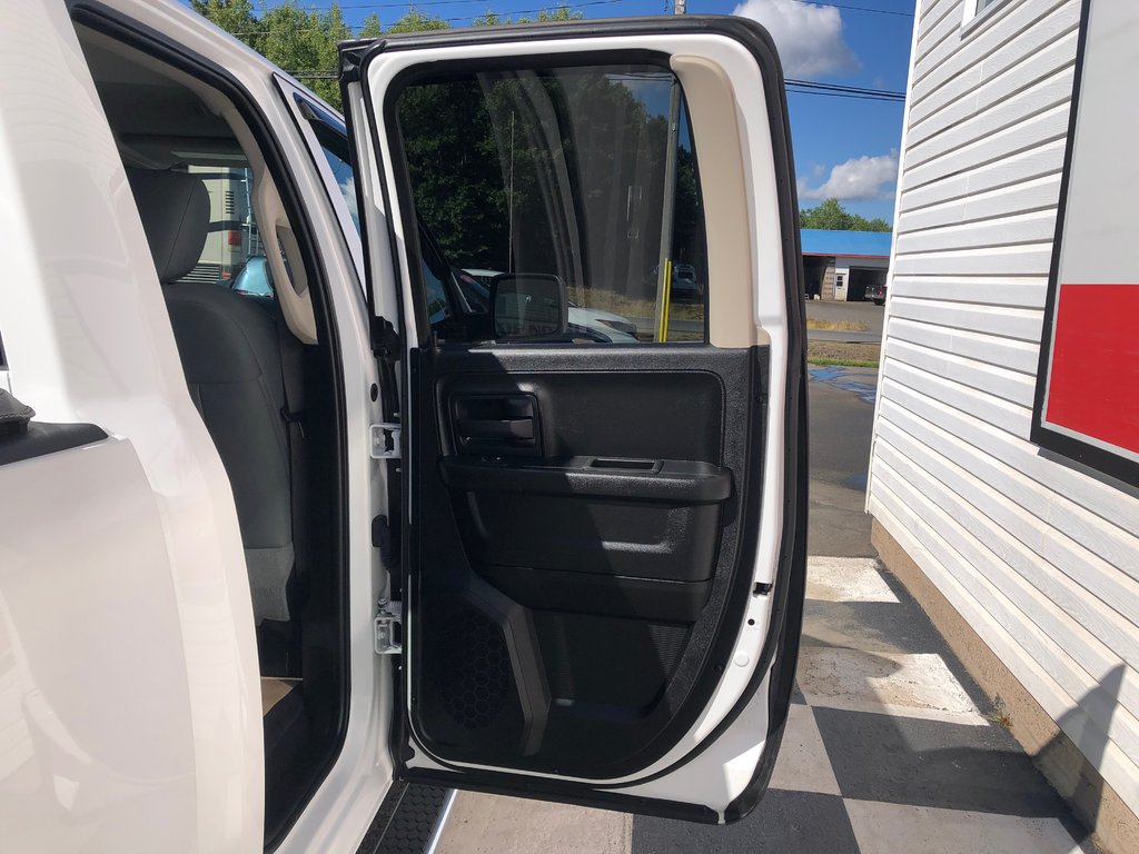 2019 Ram 1500 ST - Bench Seats, Reverse Camera, Bluetooth in COLDBROOK, Nova Scotia - 20 - w1024h768px