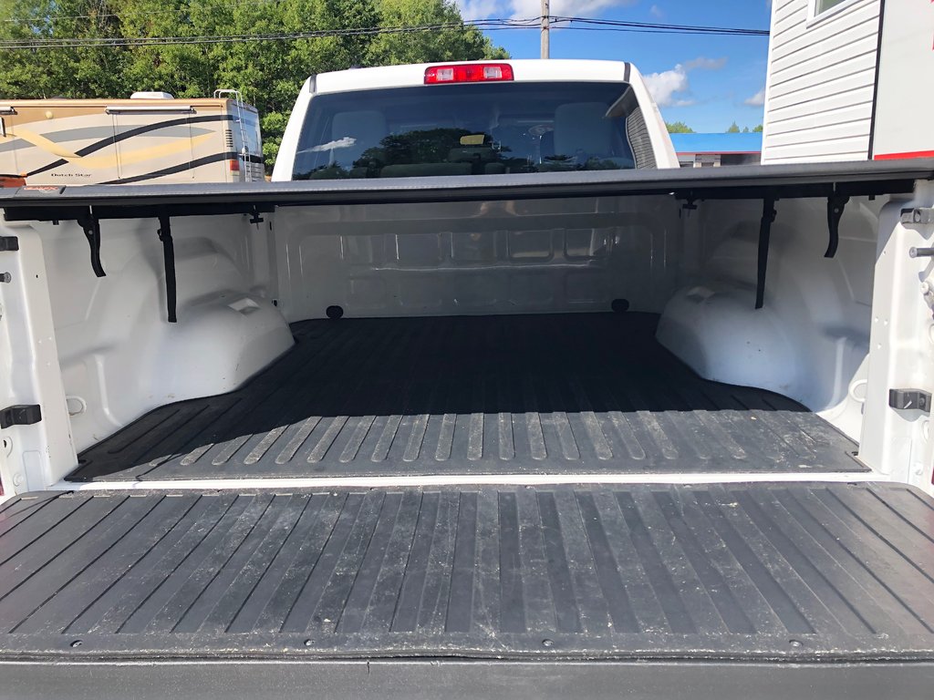 2019 Ram 1500 ST - Bench Seats, Reverse Camera, Bluetooth in COLDBROOK, Nova Scotia - 19 - w1024h768px