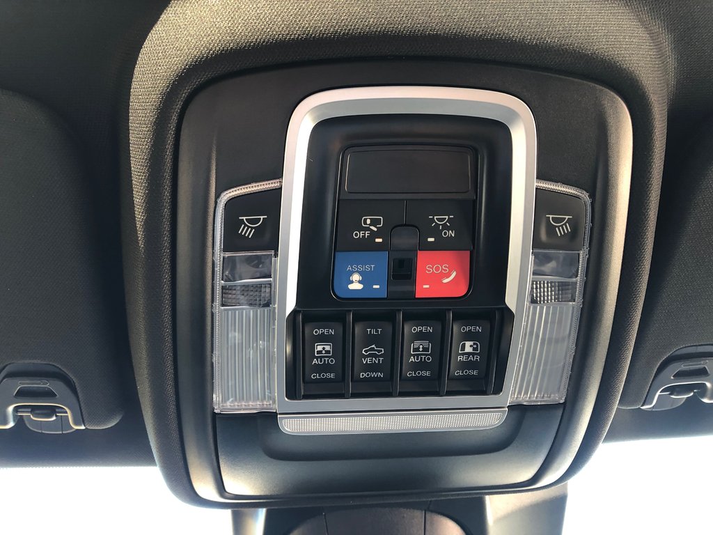 2023 Ram 1500 Sport - Touchscreen Display, Sunroof, Push Start in COLDBROOK, Nova Scotia - 17 - w1024h768px