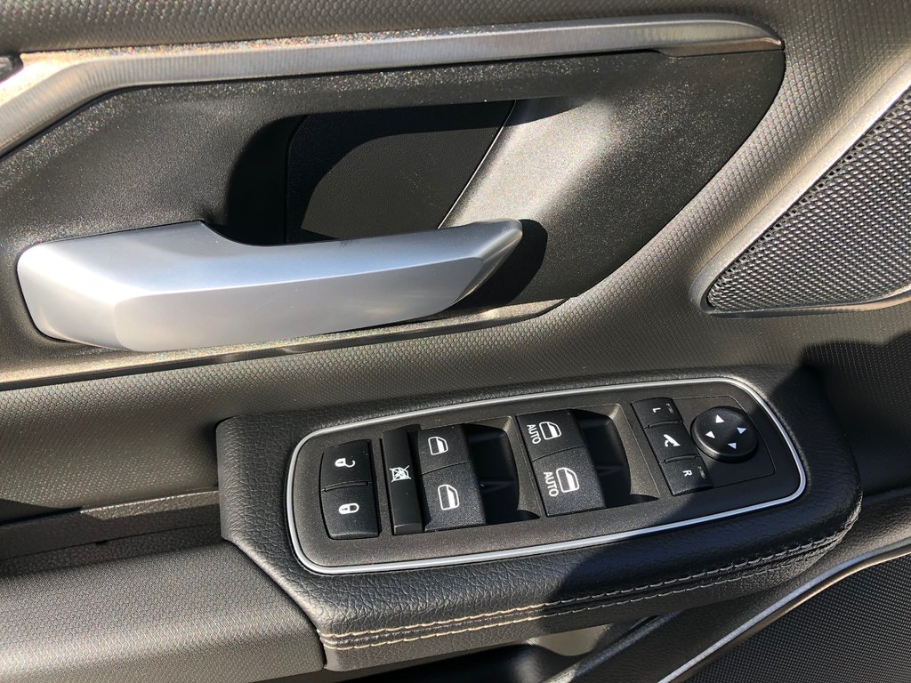 2023 Ram 1500 Sport - Touchscreen Display, Sunroof, Push Start in COLDBROOK, Nova Scotia - 8 - w1024h768px