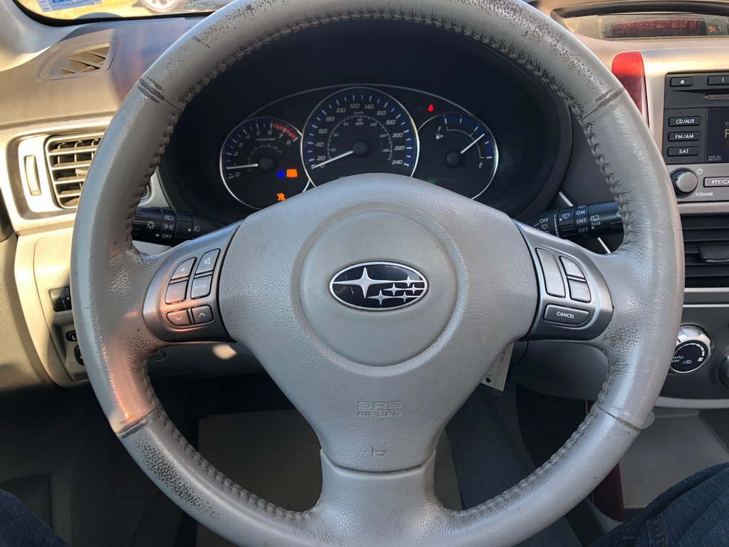 Subaru Forester LIMITED - cruise control, a/c, sunroof, cd player 2010 à Kentville, Nouvelle-Écosse - 9 - w1024h768px