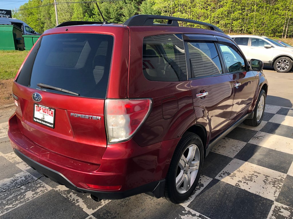 Subaru Forester LIMITED - cruise control, a/c, sunroof, cd player 2010 à Kentville, Nouvelle-Écosse - 4 - w1024h768px