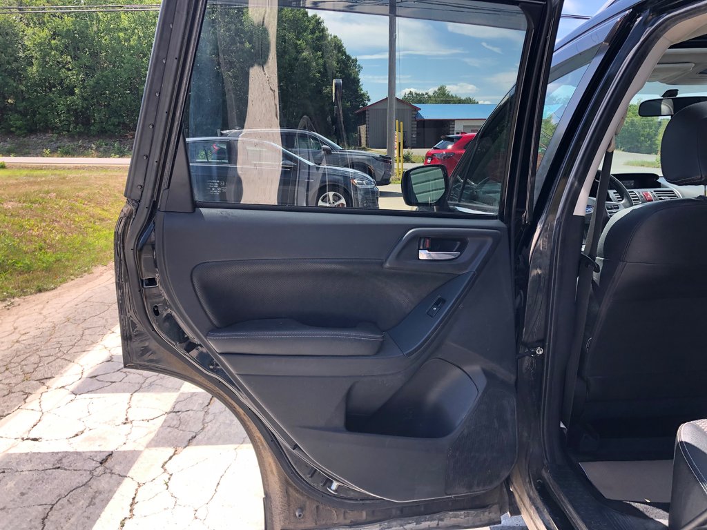 Subaru Forester 2.0XT Premium - Sunroof, CD Player, Power Seats 2015 à COLDBROOK, Nouvelle-Écosse - 19 - w1024h768px