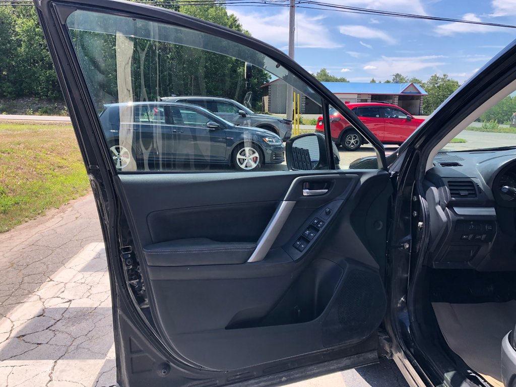 Subaru Forester 2.0XT Premium - Sunroof, CD Player, Power Seats 2015 à COLDBROOK, Nouvelle-Écosse - 7 - w1024h768px