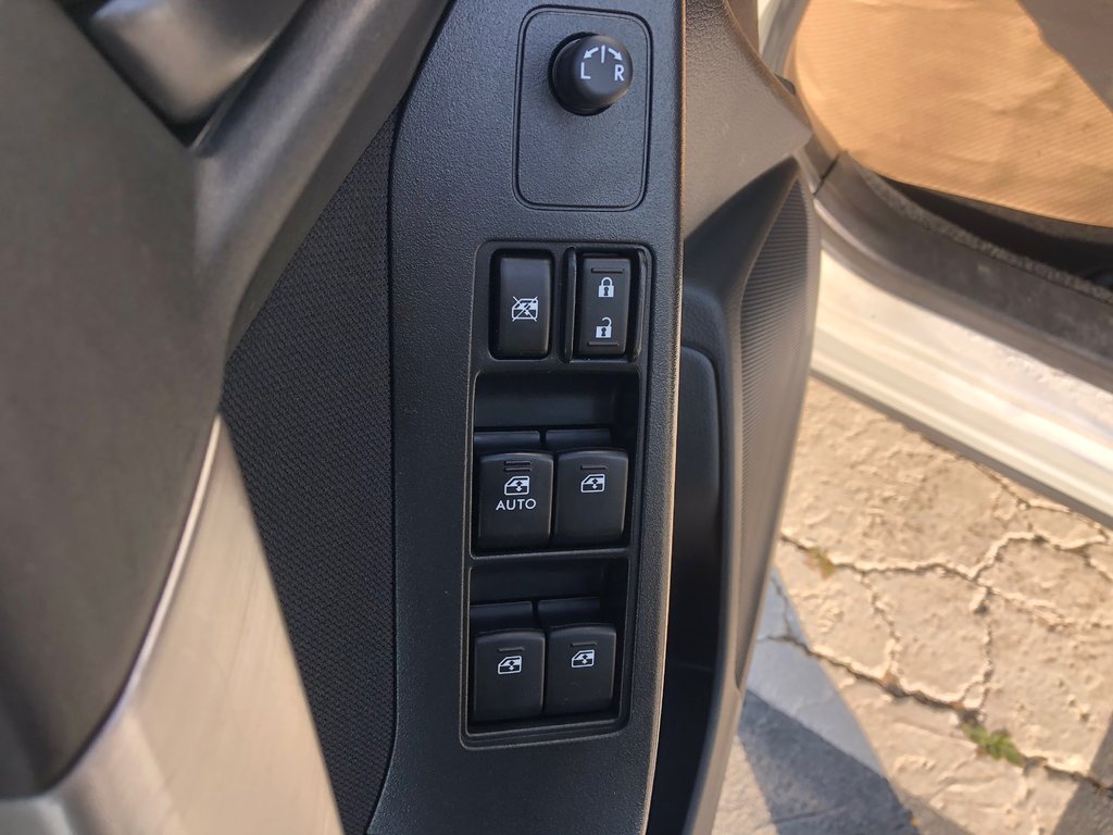 Subaru Forester - heated seats - all wheel drive - 2015 à COLDBROOK, Nouvelle-Écosse - 19 - w1024h768px