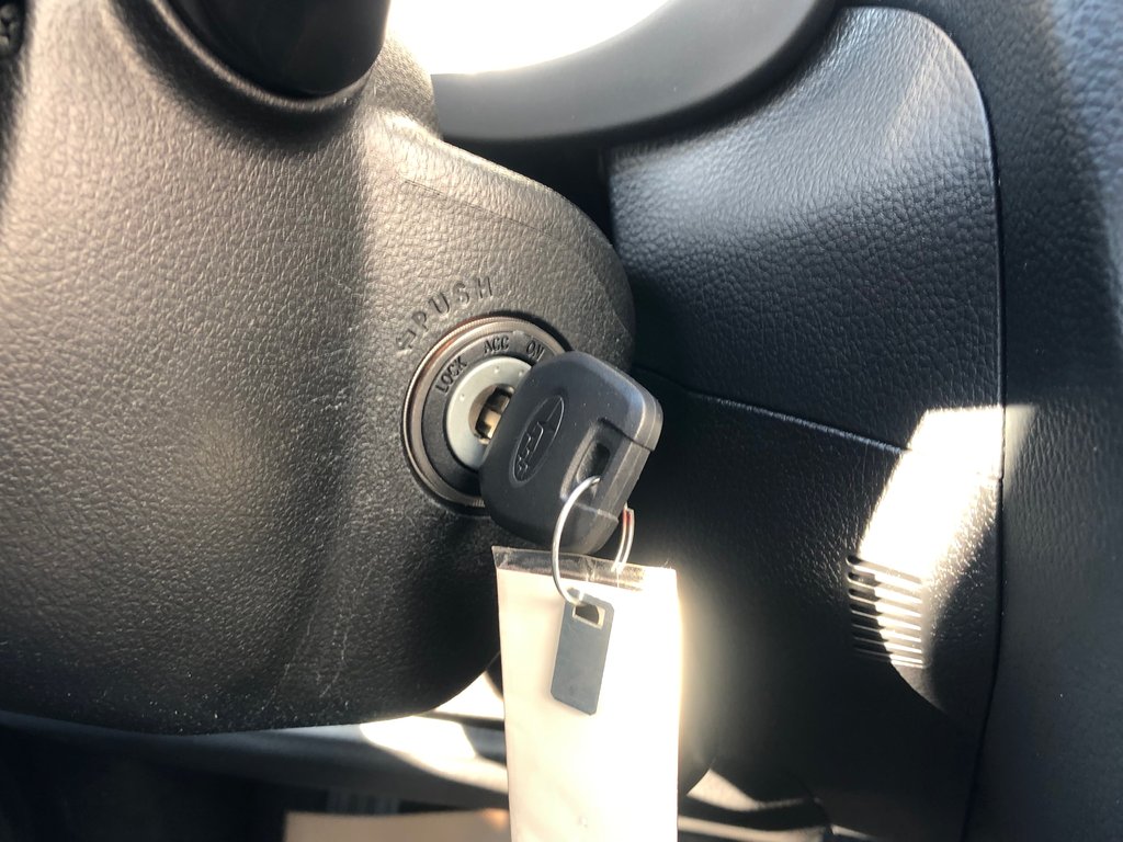 Subaru Forester - heated seats - all wheel drive - 2015 à COLDBROOK, Nouvelle-Écosse - 17 - w1024h768px