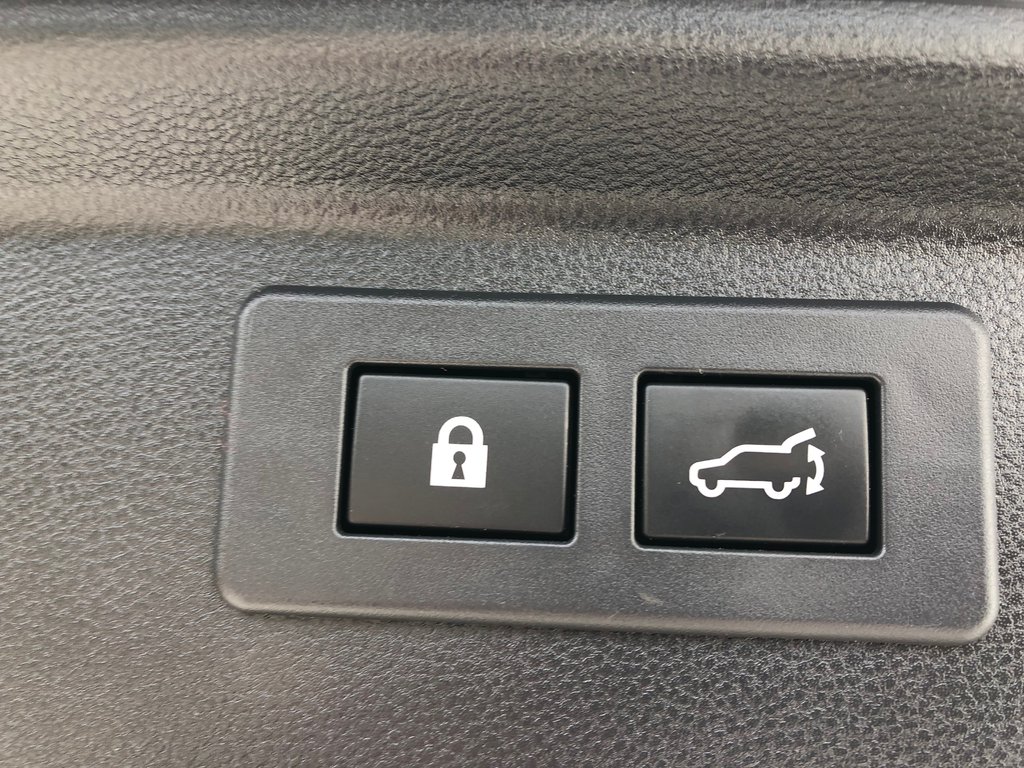 2022 Subaru Forester Touring- Sunroof, Reverse Camera,AWD, Heated Seats in COLDBROOK, Nova Scotia - 25 - w1024h768px