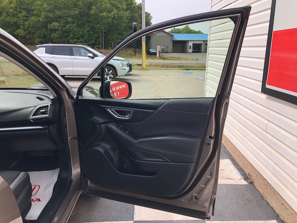 2022 Subaru Forester Touring- Sunroof, Reverse Camera,AWD, Heated Seats in COLDBROOK, Nova Scotia - 27 - w1024h768px