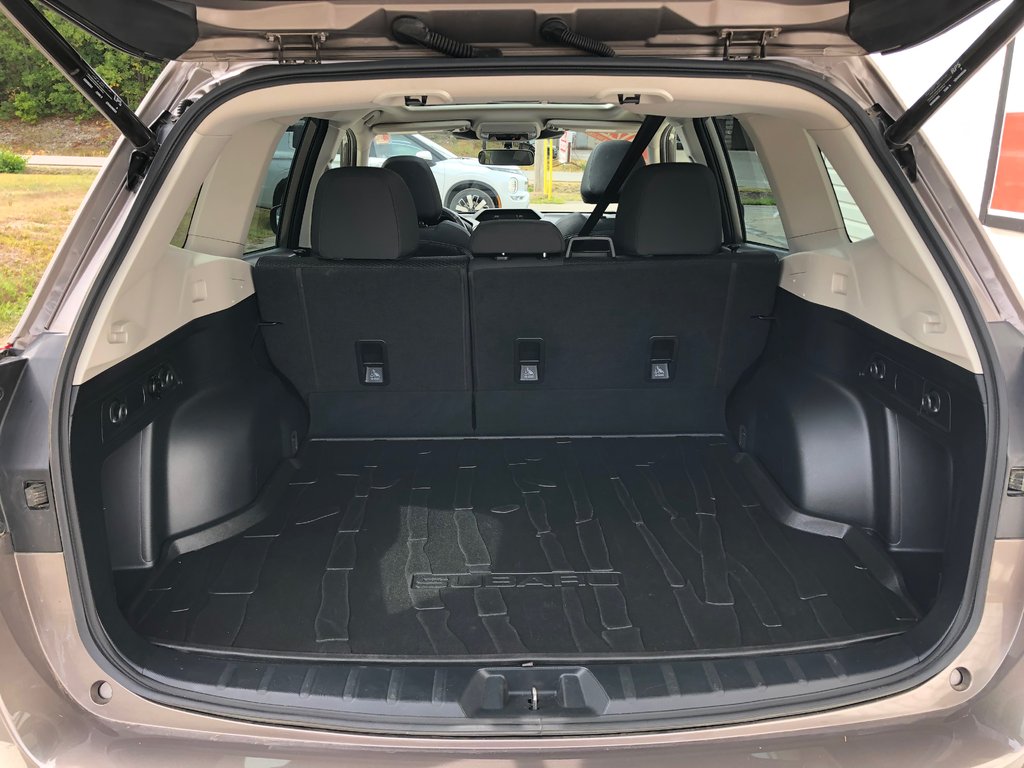 2022 Subaru Forester Touring- Sunroof, Reverse Camera,AWD, Heated Seats in COLDBROOK, Nova Scotia - 24 - w1024h768px
