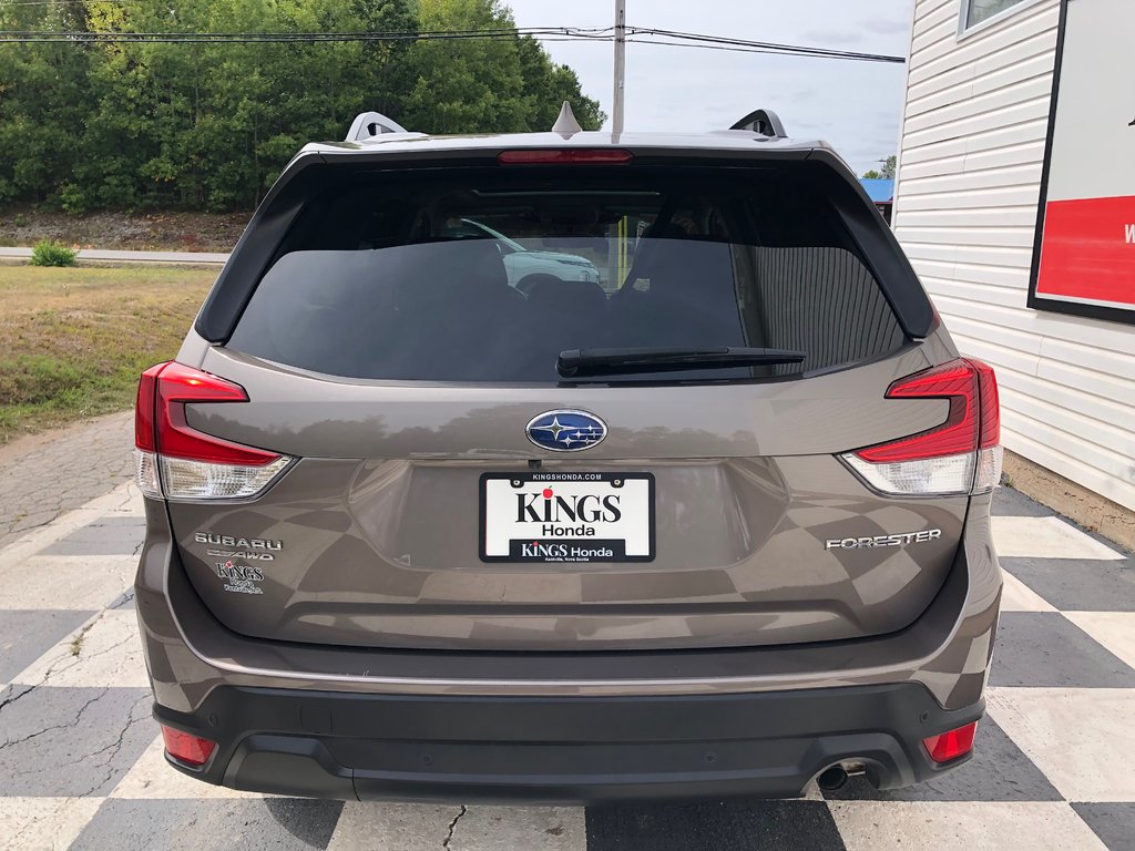 2022 Subaru Forester Touring- Sunroof, Reverse Camera,AWD, Heated Seats in COLDBROOK, Nova Scotia - 5 - w1024h768px