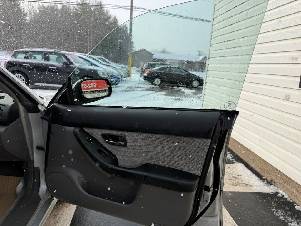 2002 Subaru LEGACY L in Kentville, Nova Scotia - 18 - w1024h768px