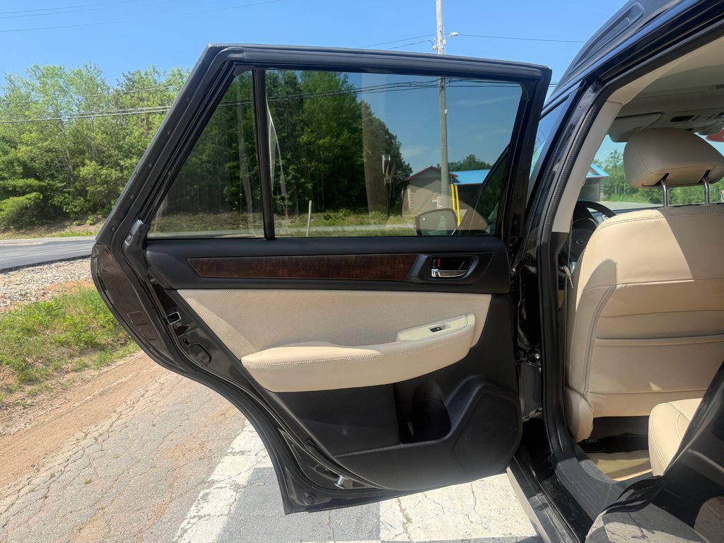 Subaru OUTBACK 2.5I, keyless entry, backup camera, Bluetooth 2016 à Kentville, Nouvelle-Écosse - 14 - w1024h768px