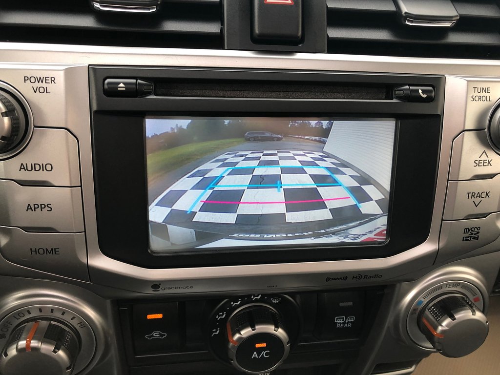 2019 Toyota 4Runner SR5 - Third Row Seating, Reverse Camera, Sunroof in Kentville, Nova Scotia - 14 - w1024h768px