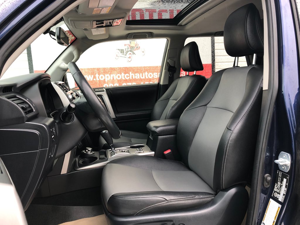 2019 Toyota 4Runner SR5 - Third Row Seating, Reverse Camera, Sunroof in Kentville, Nova Scotia - 17 - w1024h768px