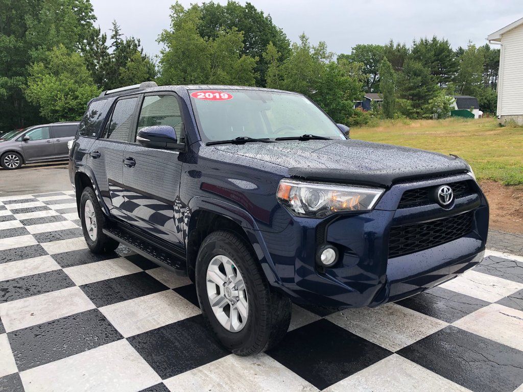 2019 Toyota 4Runner SR5 - Third Row Seating, Reverse Camera, Sunroof in Kentville, Nova Scotia - 3 - w1024h768px