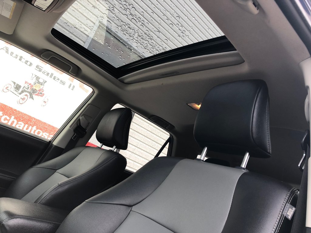2019 Toyota 4Runner SR5 - Third Row Seating, Reverse Camera, Sunroof in Kentville, Nova Scotia - 19 - w1024h768px