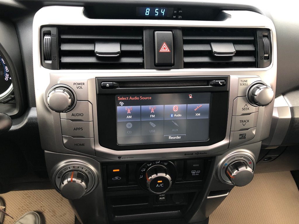 2019 Toyota 4Runner SR5 - Third Row Seating, Reverse Camera, Sunroof in Kentville, Nova Scotia - 13 - w1024h768px