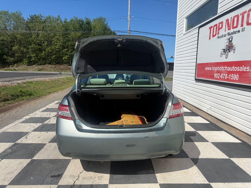 2010 Toyota CAMRY/SE/LE/XLE LE, keyless entry, Cruise control, MP3 in Kentville, Nova Scotia - 15 - w1024h768px
