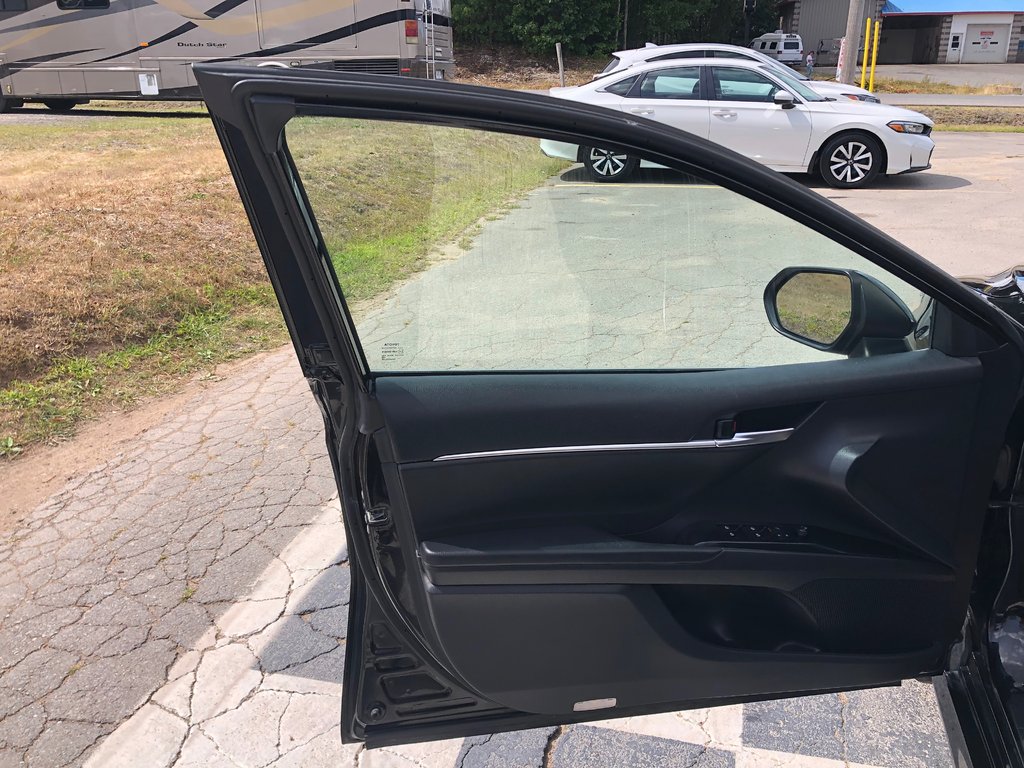 2019 Toyota Camry LE - Reverse Camera, Lane Assist, Bluetooth in Kentville, Nova Scotia - 7 - w1024h768px