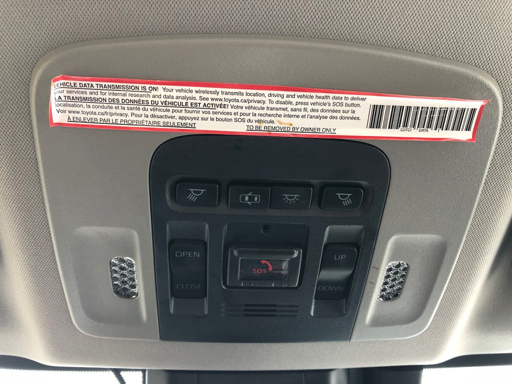 2020 Toyota Camry Hybrid LE - Reverse Camera, Push Start, Power Windows in Kentville, Nova Scotia - 16 - w1024h768px
