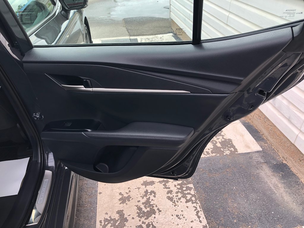 2025 Toyota Camry XSE - sunroof, heated/vented seats, hands free in COLDBROOK, Nova Scotia - 25 - w1024h768px