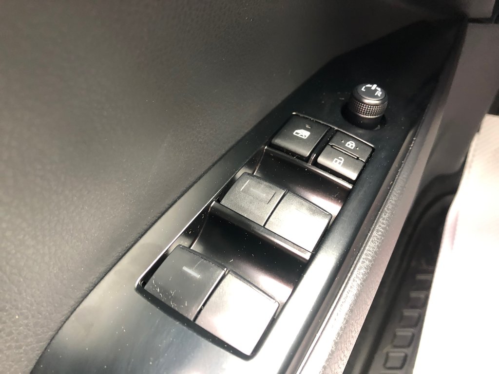 2025 Toyota Camry XSE - sunroof, heated/vented seats, hands free in COLDBROOK, Nova Scotia - 7 - w1024h768px