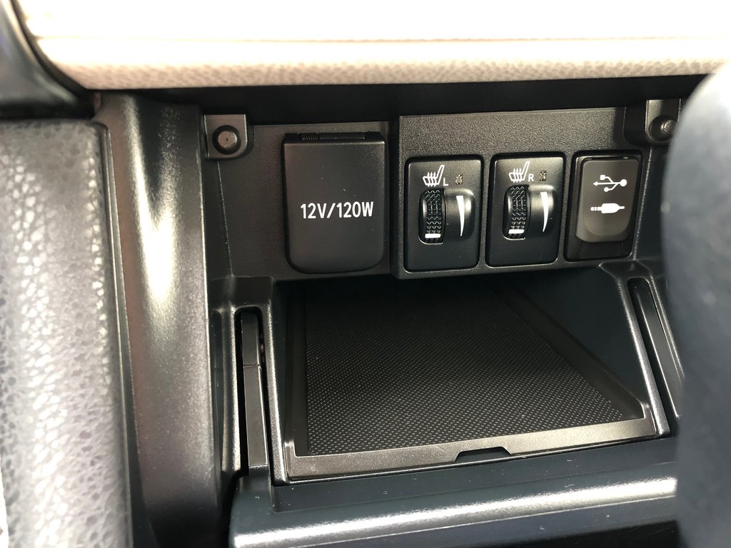 2017 Toyota Corolla iM IM - Reverse Camera, Usb Port, Hands Free in COLDBROOK, Nova Scotia - 17 - w1024h768px