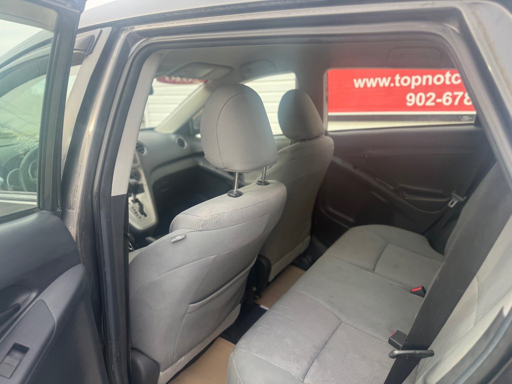 Toyota COROLLA Matrix, Heated Mirrors, Cloth Bucket Seats 2010 à COLDBROOK, Nouvelle-Écosse - 15 - w1024h768px