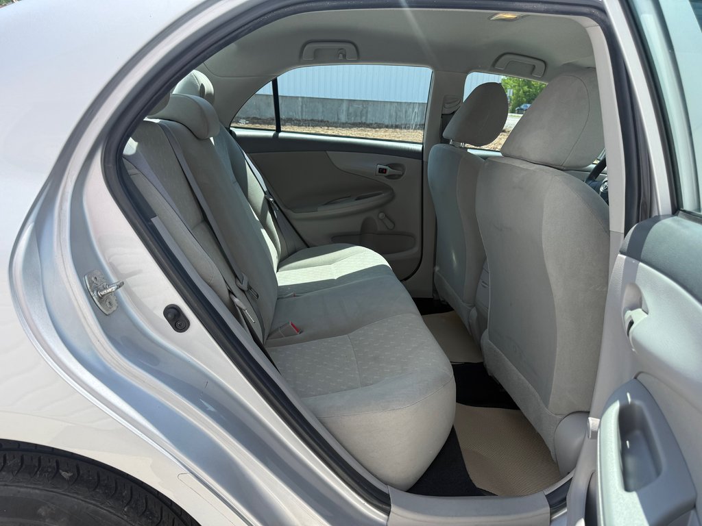 Toyota COROLLA CE, keyless entry, Cruise control, Bluetooth 2010 à Kentville, Nouvelle-Écosse - 16 - w1024h768px