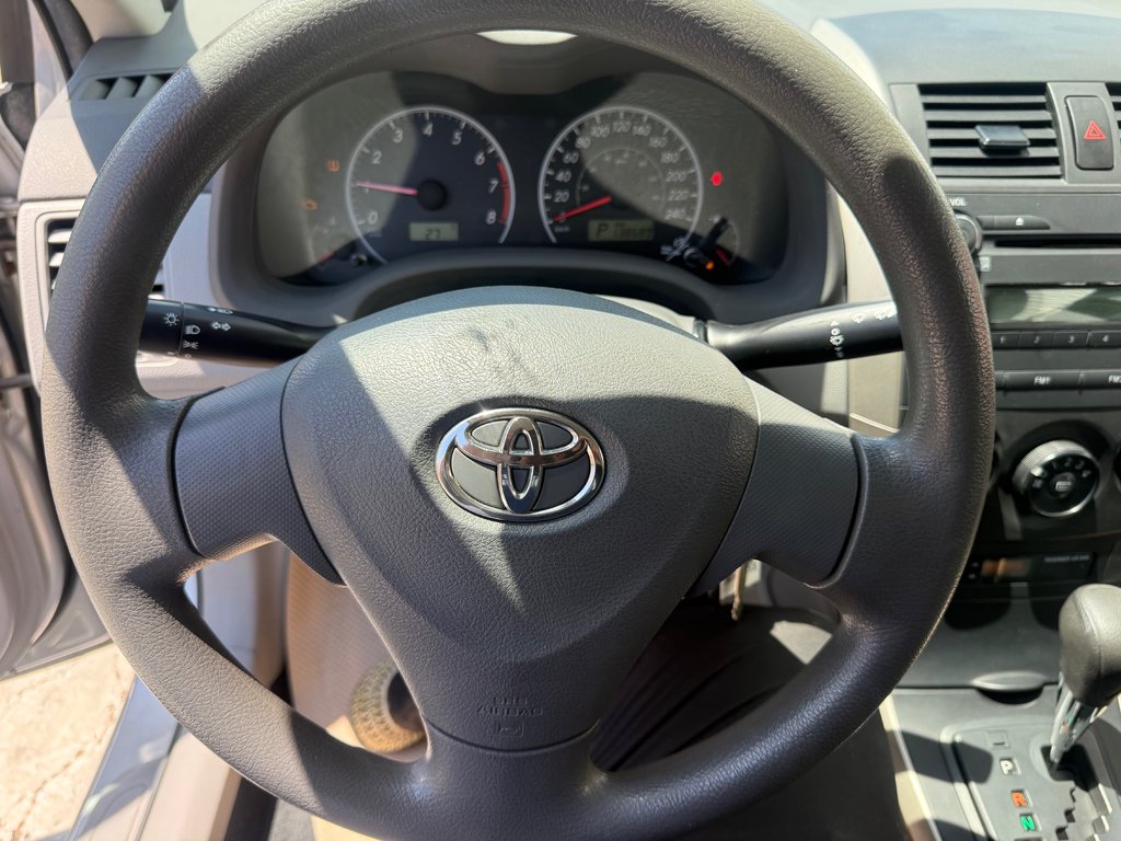 Toyota COROLLA CE, keyless entry, Cruise control, Bluetooth 2010 à Kentville, Nouvelle-Écosse - 10 - w1024h768px