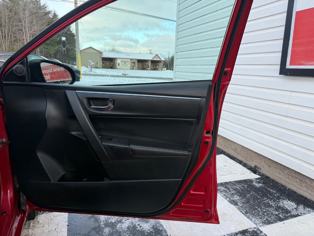 Toyota COROLLA LE, keyless entry, Cruise control, Bluetooth 2014 à COLDBROOK, Nouvelle-Écosse - 19 - w1024h768px