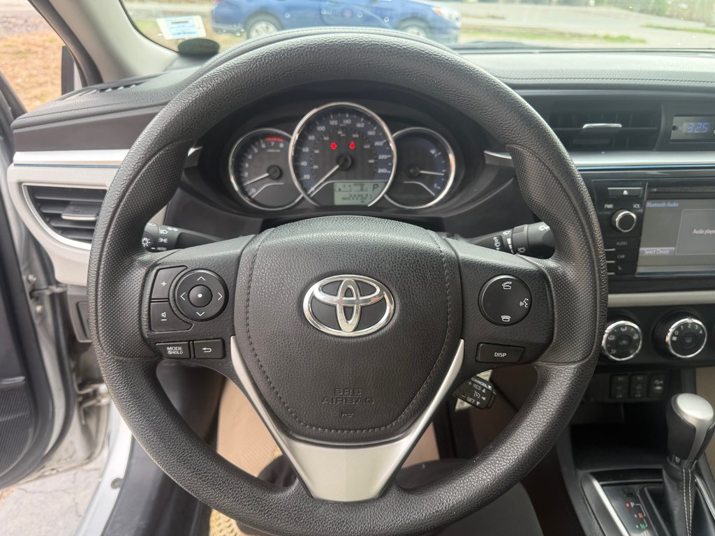 Toyota COROLLA LE, keyless entry, Cruise control, Bluetooth 2014 à Kentville, Nouvelle-Écosse - 10 - w1024h768px