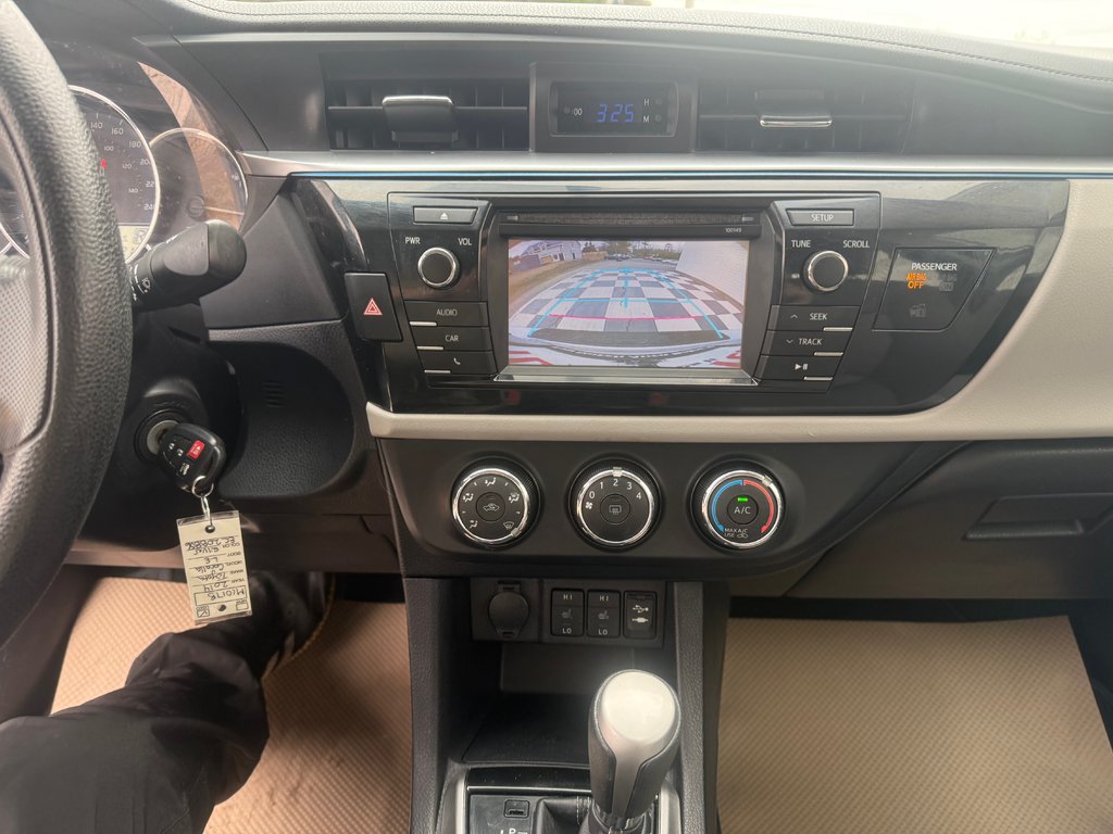 Toyota COROLLA LE, keyless entry, Cruise control, Bluetooth 2014 à Kentville, Nouvelle-Écosse - 12 - w1024h768px
