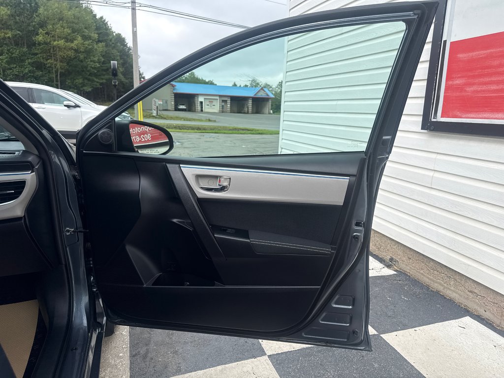 Toyota COROLLA LE, keyless entry, Cruise control, Bluetooth 2014 à Kentville, Nouvelle-Écosse - 18 - w1024h768px