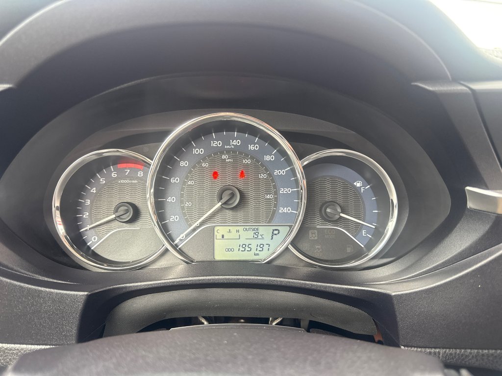 Toyota COROLLA LE, keyless entry, Cruise control, Bluetooth 2014 à Kentville, Nouvelle-Écosse - 11 - w1024h768px