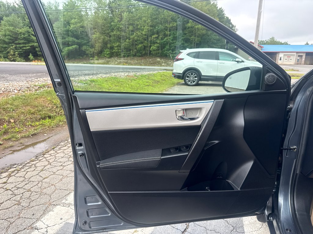 Toyota COROLLA LE, keyless entry, Cruise control, Bluetooth 2014 à Kentville, Nouvelle-Écosse - 7 - w1024h768px