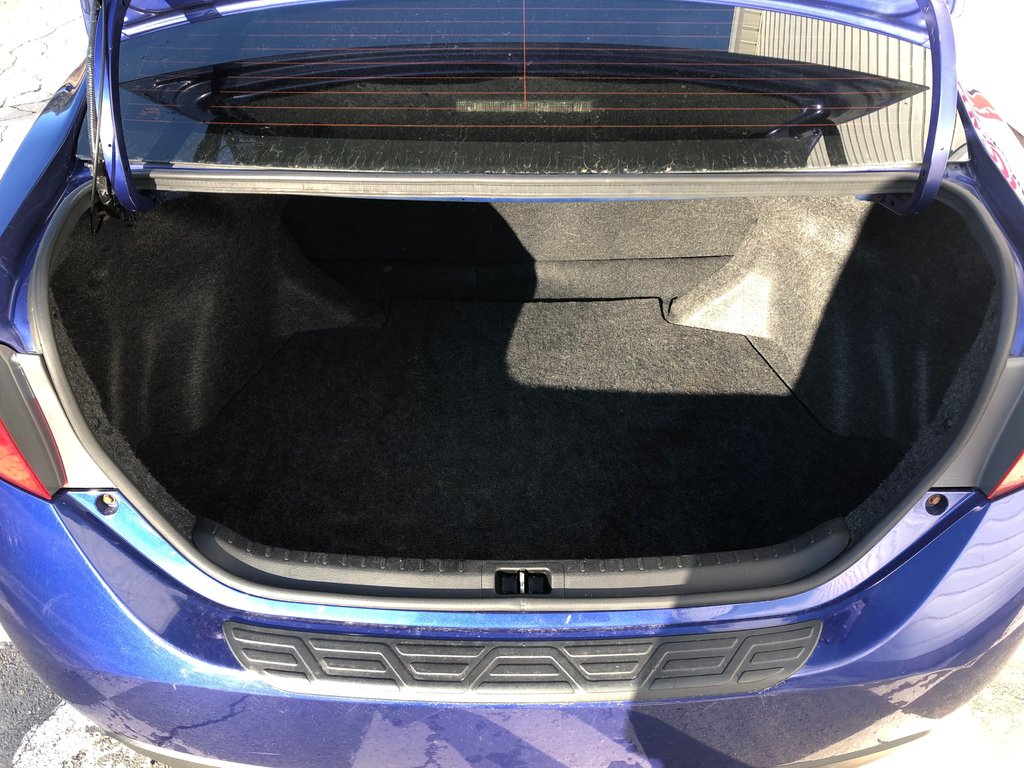2016 Toyota Corolla S - sunroof, manual, bluetooth, cruise control in Kentville, Nova Scotia - 21 - w1024h768px