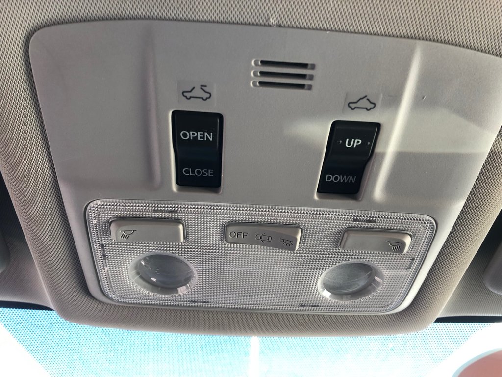2016 Toyota Corolla S - sunroof, manual, bluetooth, cruise control in Kentville, Nova Scotia - 15 - w1024h768px
