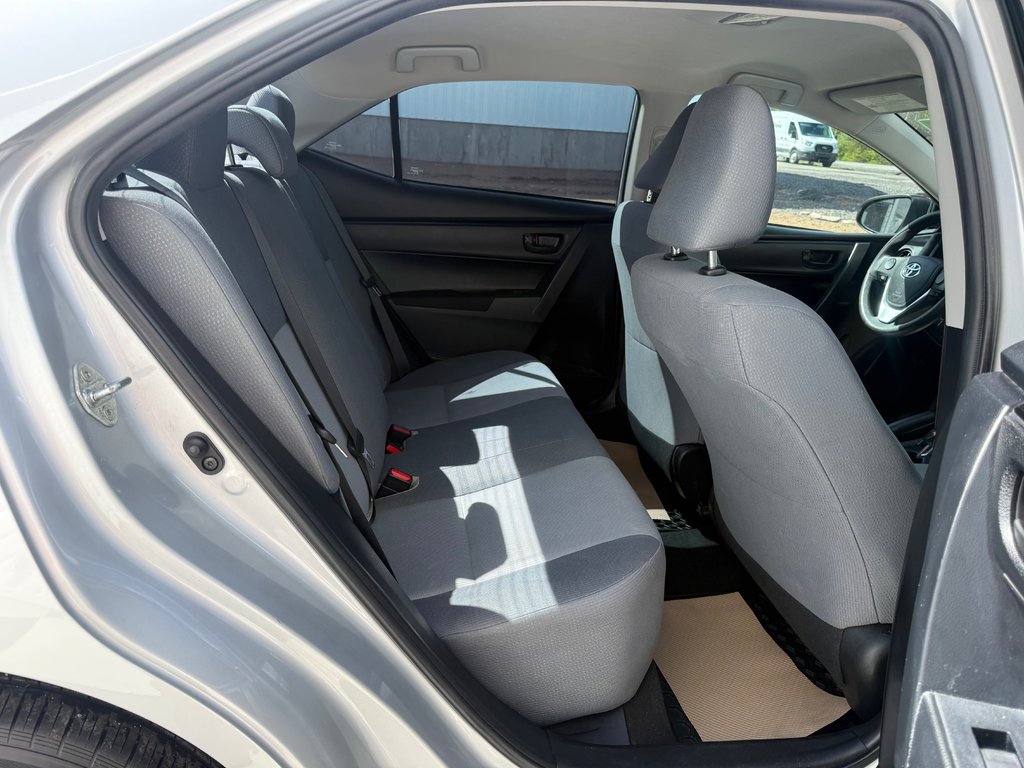 2017 Toyota COROLLA CE, keyless entry, Cruise control, Bluetooth in Kentville, Nova Scotia - 16 - w1024h768px