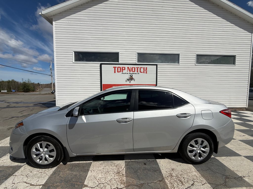 2017 Toyota COROLLA CE, keyless entry, Cruise control, Bluetooth in Kentville, Nova Scotia - 19 - w1024h768px