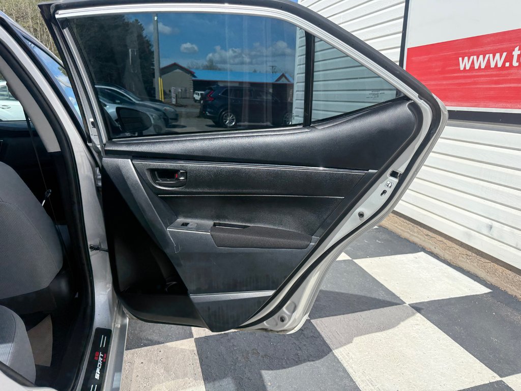 2017 Toyota COROLLA CE, keyless entry, Cruise control, Bluetooth in Kentville, Nova Scotia - 15 - w1024h768px