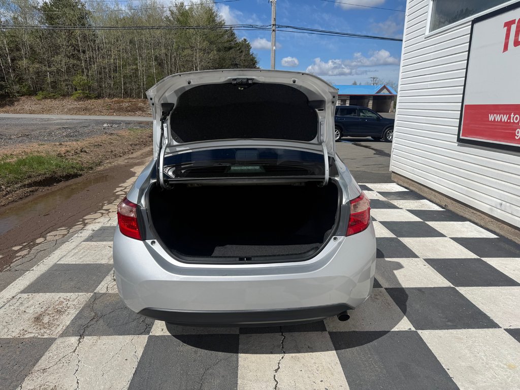 2017 Toyota COROLLA CE, keyless entry, Cruise control, Bluetooth in Kentville, Nova Scotia - 14 - w1024h768px