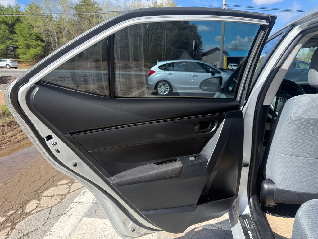 2017 Toyota COROLLA CE, keyless entry, Cruise control, Bluetooth in Kentville, Nova Scotia - 12 - w1024h768px