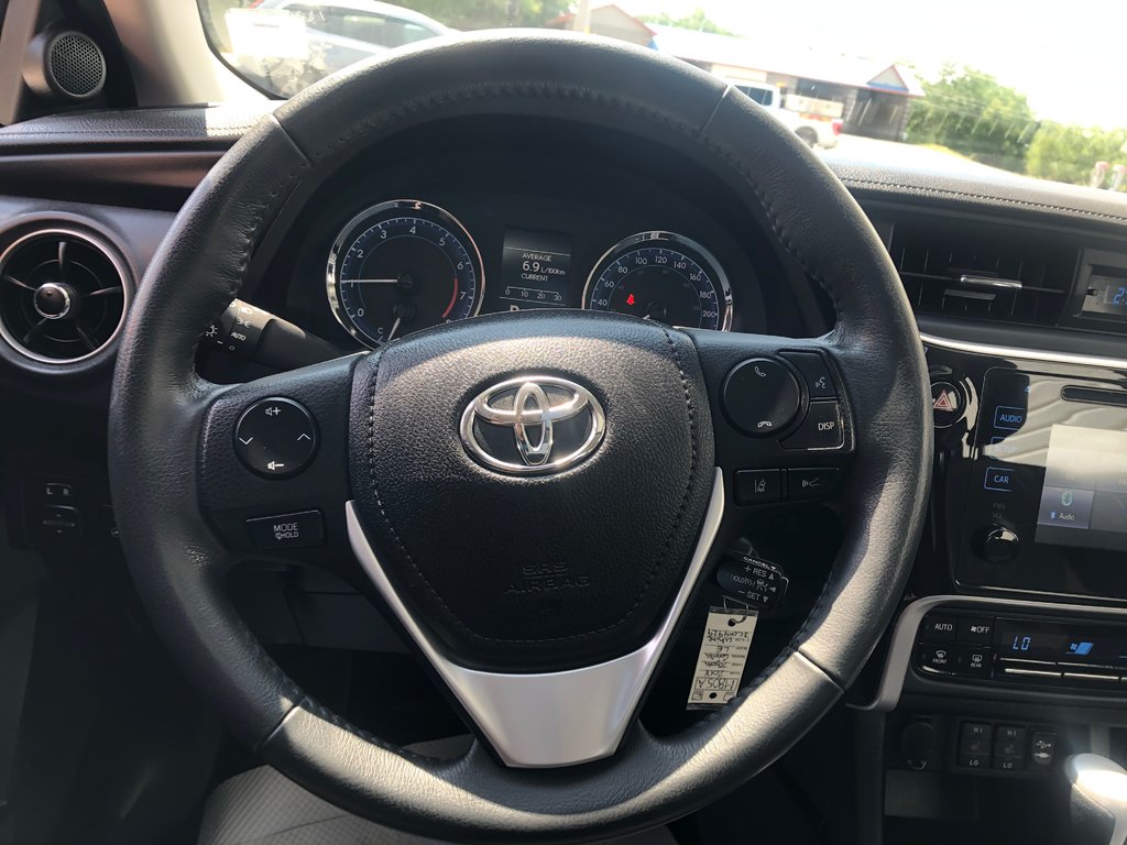 2018 Toyota Corolla LE - sunroof, cruise control, hands free, a/c in COLDBROOK, Nova Scotia - 9 - w1024h768px