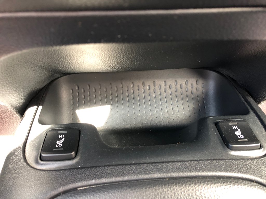 2020 Toyota Corolla LE LE -  Reverse Camera, Heated Seats, Handsfree in COLDBROOK, Nova Scotia - 15 - w1024h768px