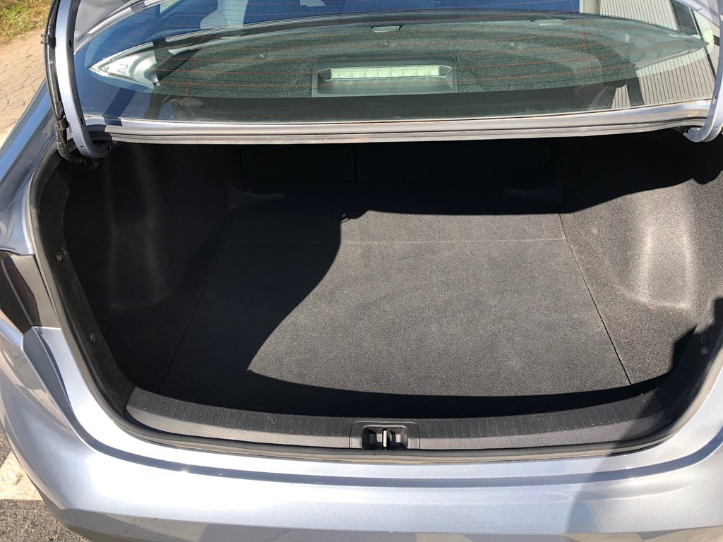 2020 Toyota Corolla LE LE -  Reverse Camera, Heated Seats, Handsfree in COLDBROOK, Nova Scotia - 19 - w1024h768px