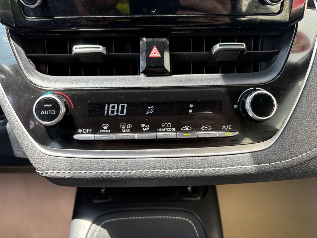 2022 Toyota Corolla Se - cruise control, hands free, reverse camera in Kentville, Nova Scotia - 14 - w1024h768px