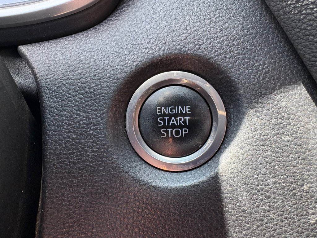 2022 Toyota Corolla Se - cruise control, hands free, reverse camera in Kentville, Nova Scotia - 11 - w1024h768px